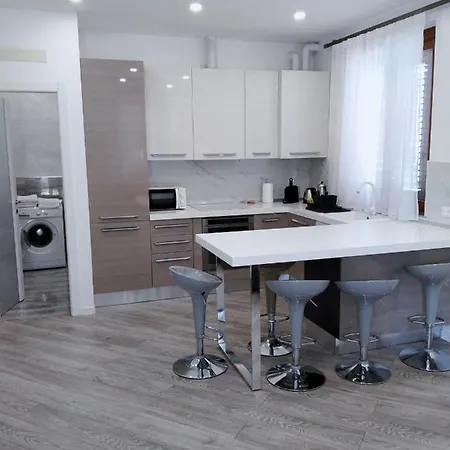 Casa Vacanza Volintiru Holiday home Como